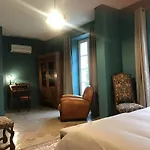 Couette-café Chateau Bel Aspect 4*
