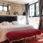 Couette-café Chateau Bel Aspect 4*