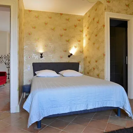 Chateau Bel Aspect Couette-café