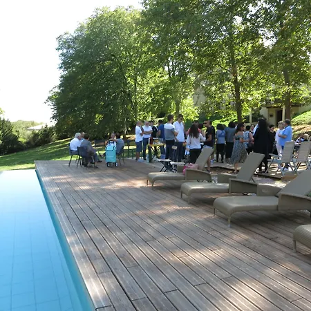 Chateau Bel Aspect Couette-café Salles-sur-l'Hers