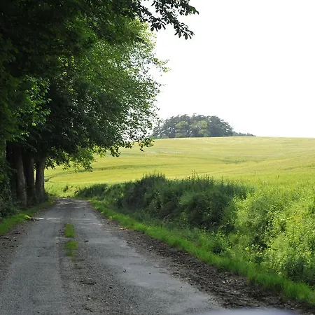 Chateau Bel Aspect Couette-café 4*