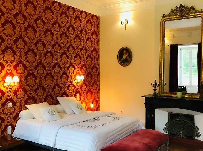 Chateau Bel Aspect Bed and breakfast 4*