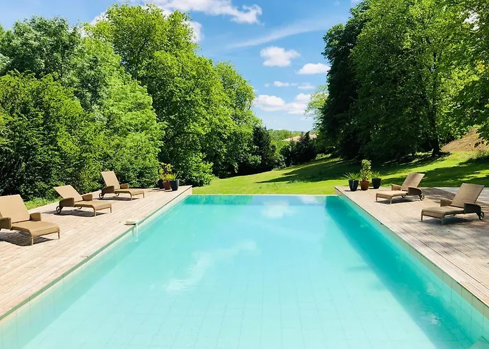 Chateau Bel Aspect 4* Salles-sur-l'Hers